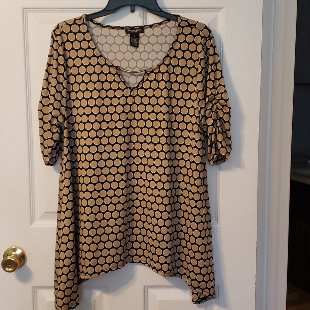 Linda Matthews New York Top